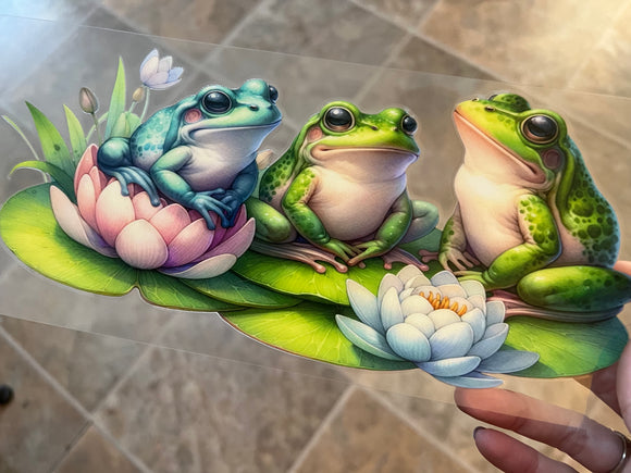 Three frogs wrapped cup